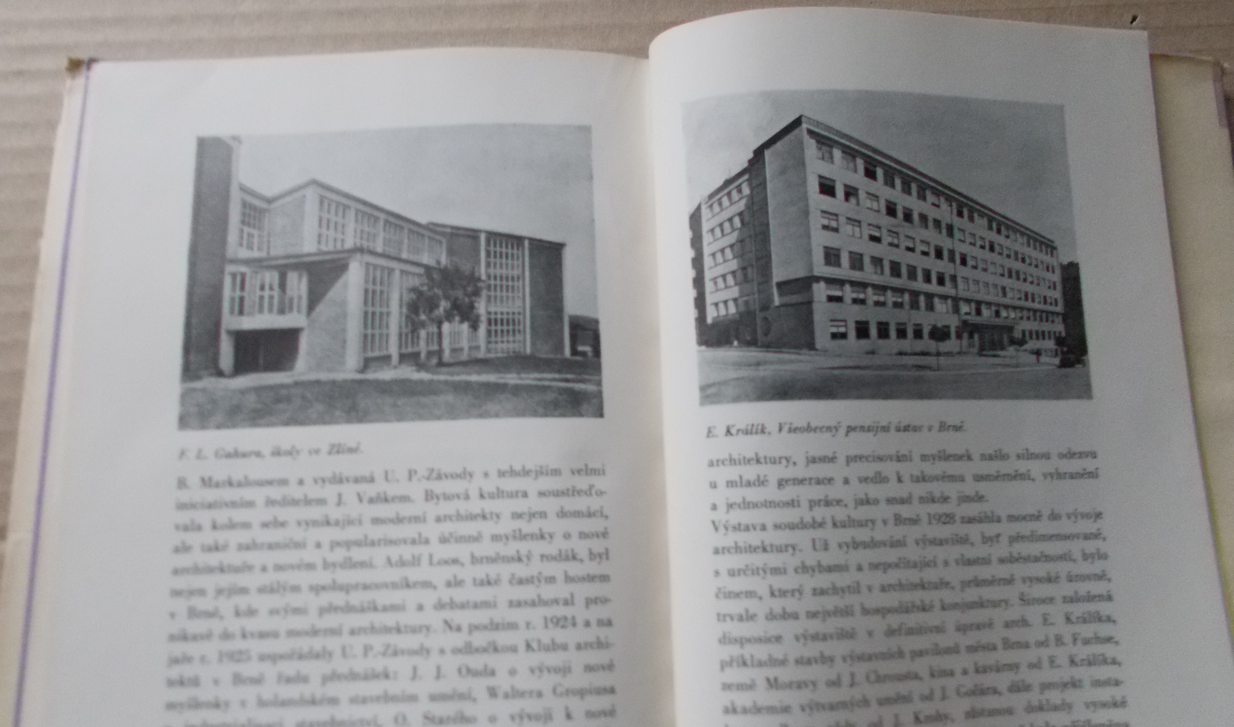 Jaroslav B. Svrček: Moderní výtvarné umění na Moravě